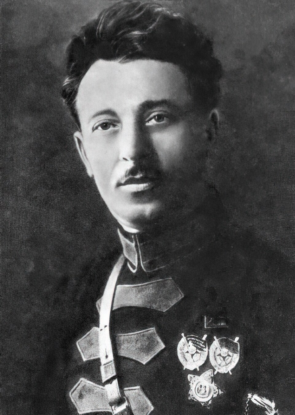 Гай Дмитриевич Гай (Бжишкян), комдив